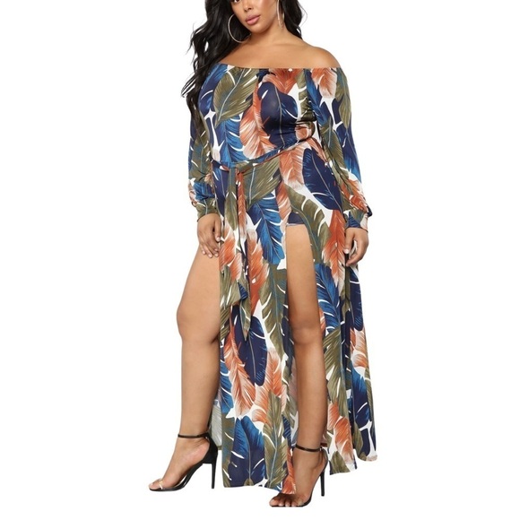 Fashion Nova Double Split Maxi - Picture 4 of 6